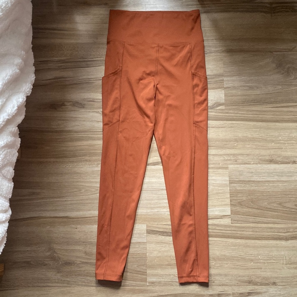 American Eagle, The everything pocket leggings, Size M